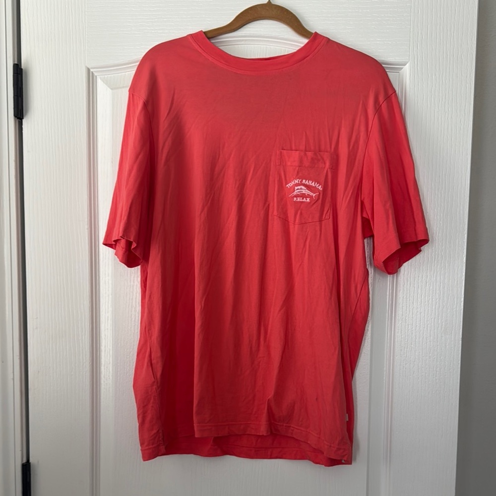 Tommy Bahama Men's Coral T-Shirt